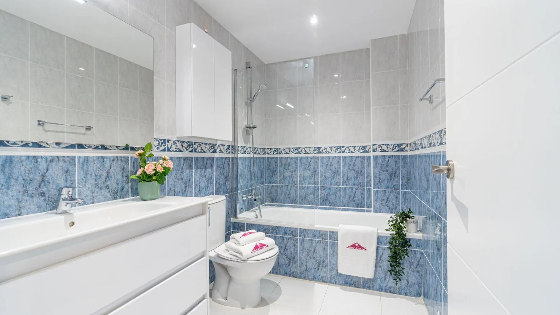 Apart-Rent Apartment Marenostrum 0097 إمبوريابرافا 0*,